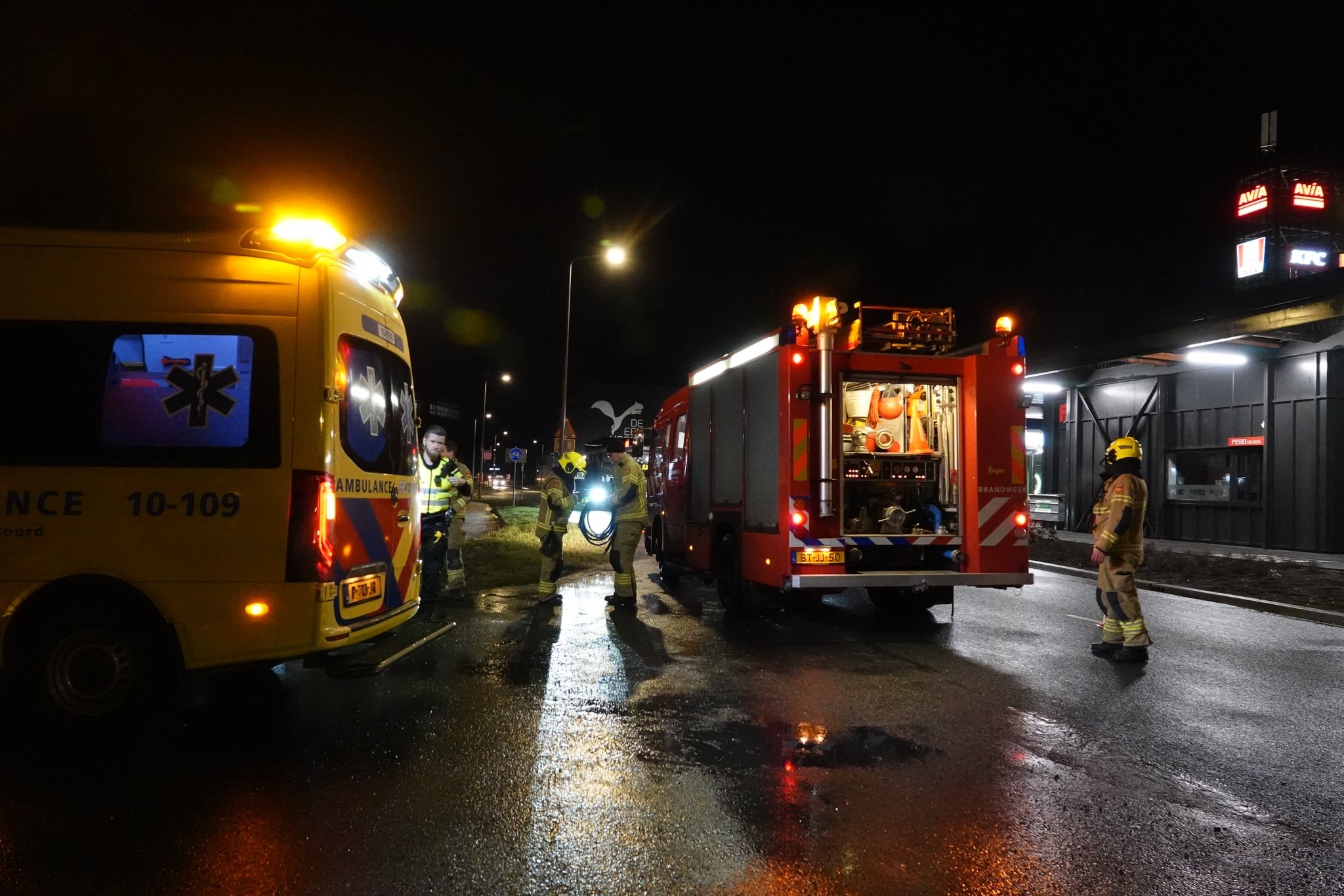Fietsster zit vast in haar fiets na valpartij in Zwaag
