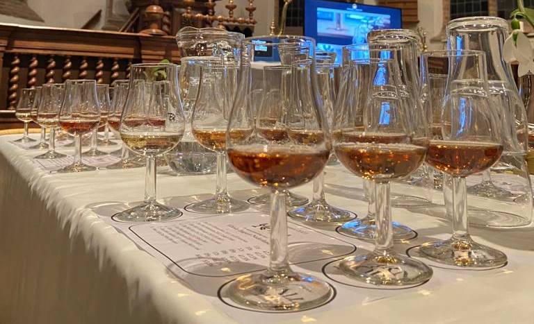 Whiskyproeverij in Dorpskerk Opperdoes