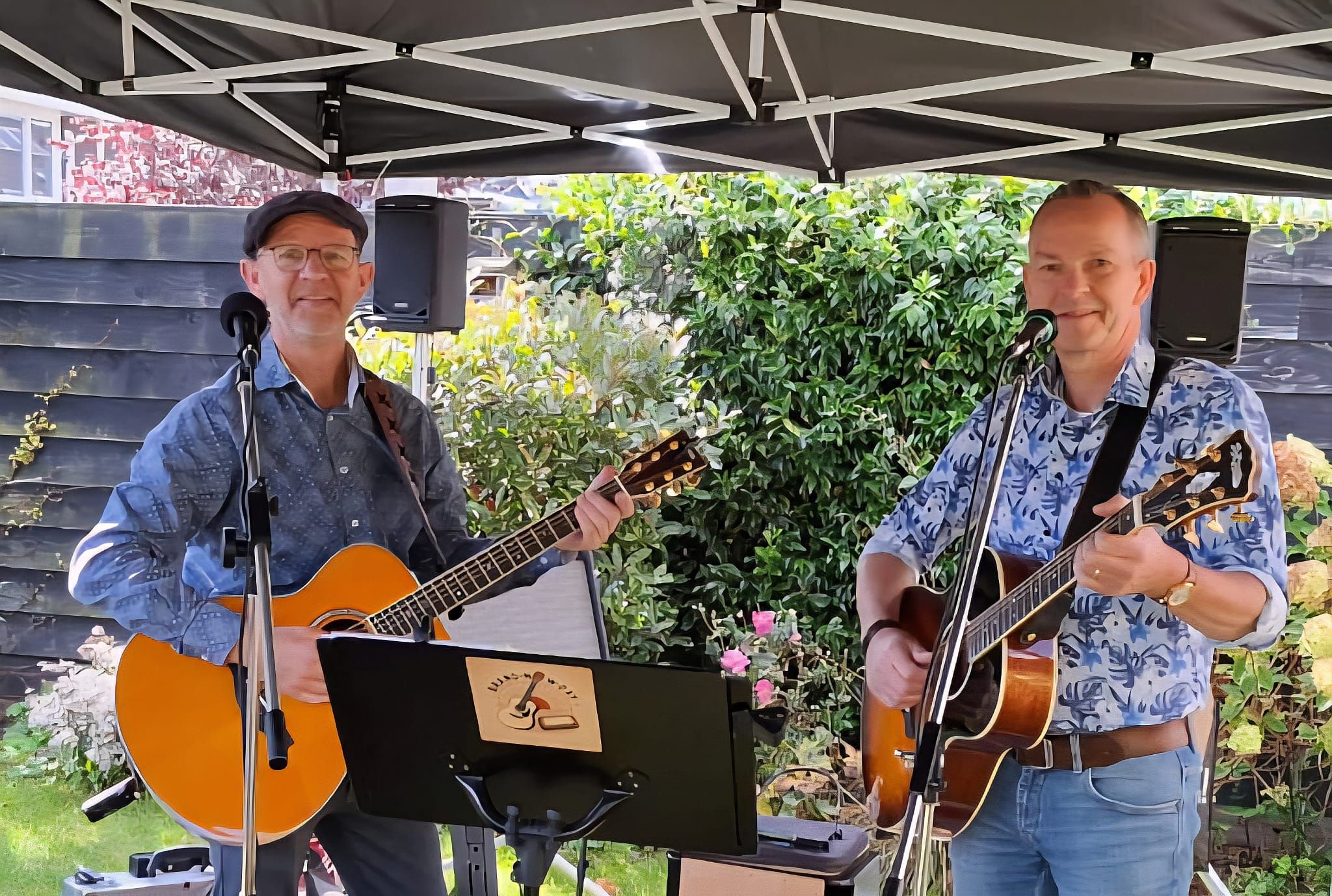 Wognumse kerstmarkt met kramen, muziek en taart