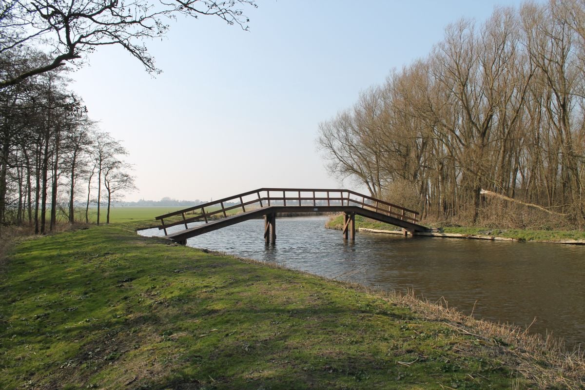 Wandelbrug over het Egboetswater officieel in gebruik genomen