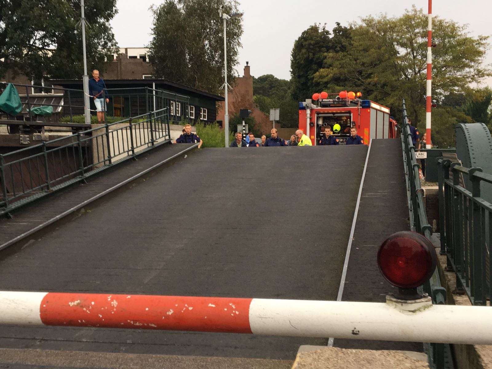 Brug Medemblik wil niet meer open of dicht. - Medemblik Actueel