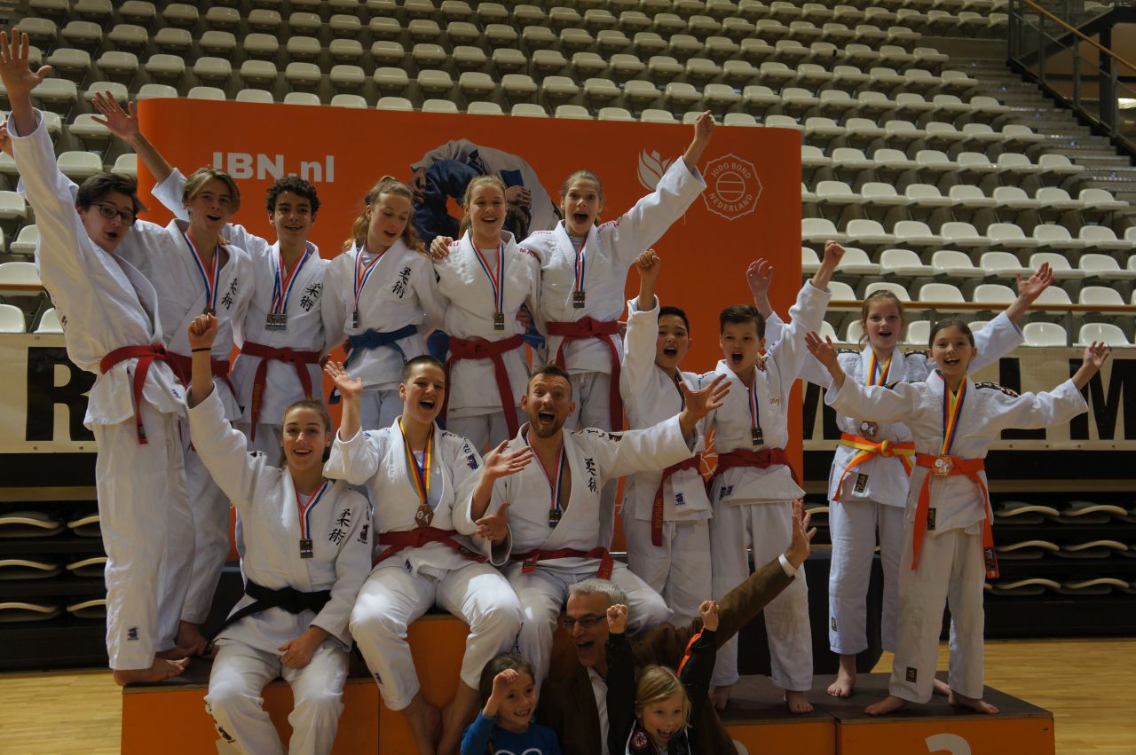 Budoschool Takken/Shi-Sen-Do dominant bij NK Jiu Jitsu