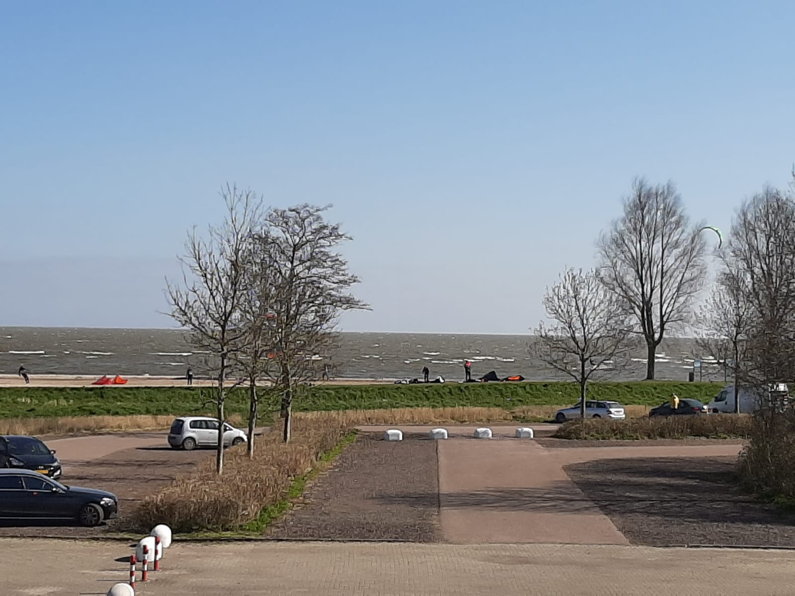 Medemblik treedt op bij kitesurfstrand Vooroever Medemblik